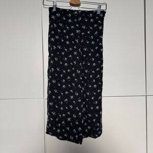 Brandy Melville Skirt one size